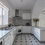 빌라 Villa Nerja 네르하