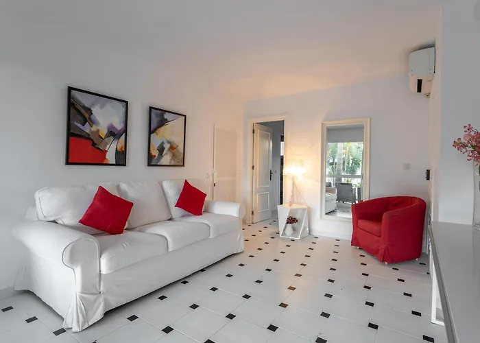 Вилла Villa Nerja *