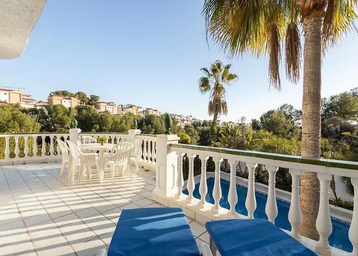 Villa Nerja Вилла Нерха