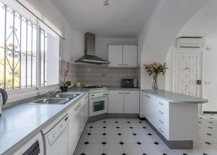 Вилла Villa Nerja Нерха